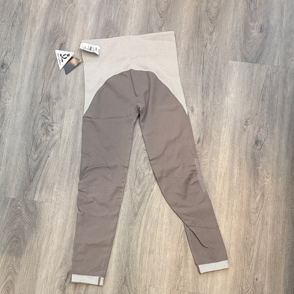 Phat Buddha Frost Gray Leggings